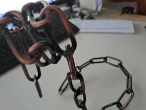Schwebender weinhalter aus - ,